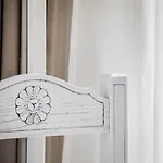 Aperitton Hotel