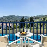 Aperitton Hotel