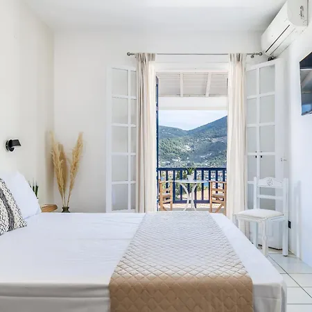 Aperitton Hotel 3*