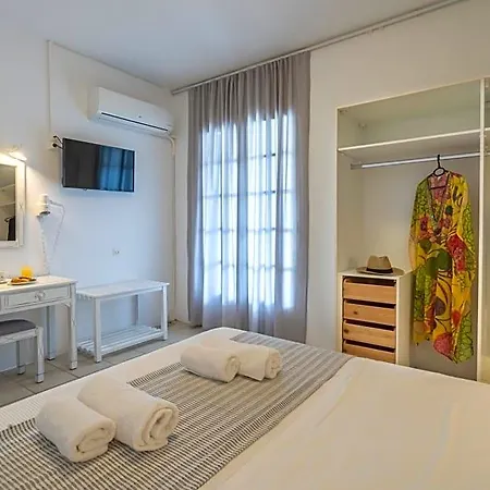 Aperitton Hotel Skopelos Town