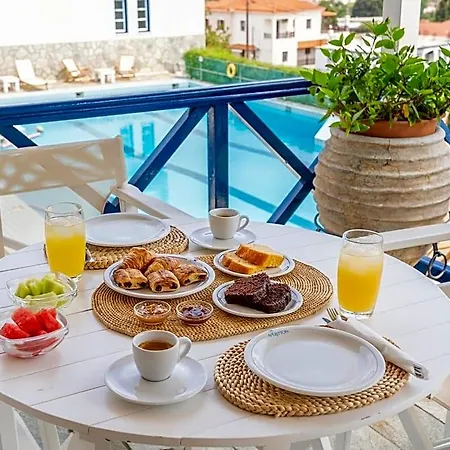 Hotel Aperitton Skopelos Town