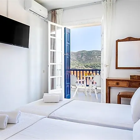 Hotel Aperitton 3*