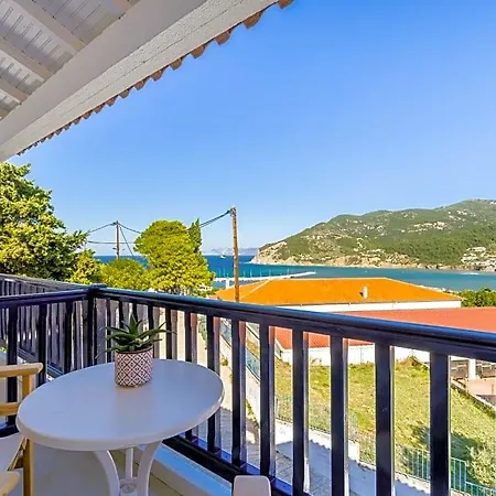 Aperitton Hotel Skopelos