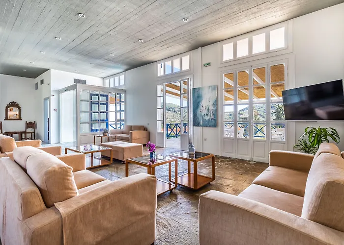 Aperitton Szálloda 3*