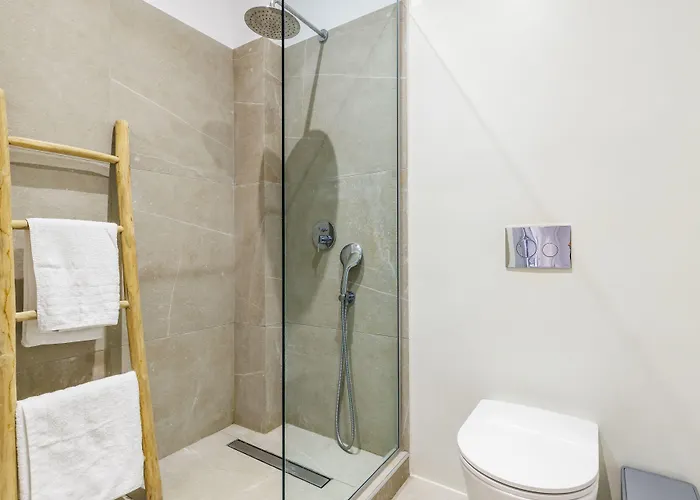 Ξενοδοχείο Aperitton 3*